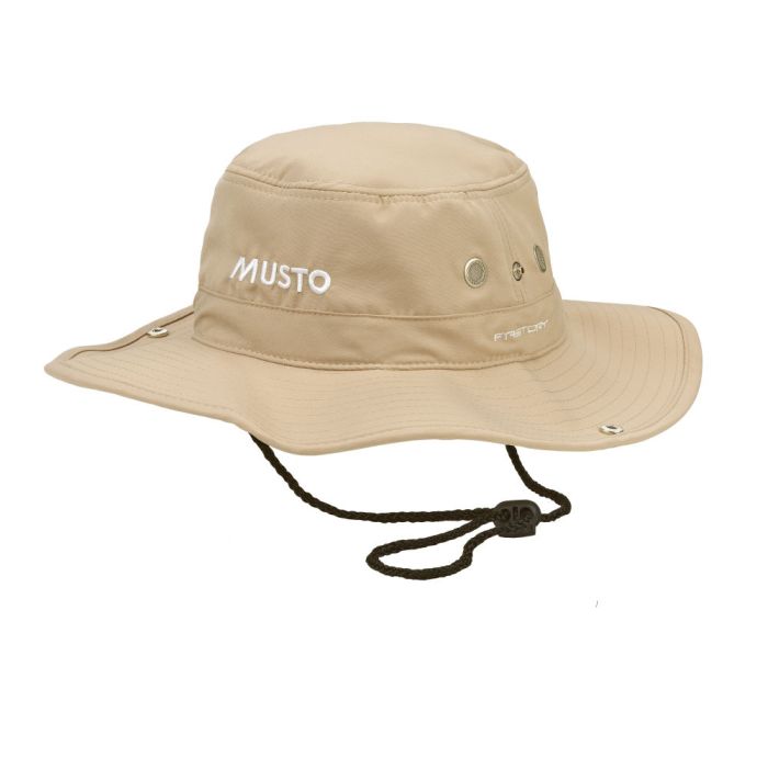 Musto Evolution UV Fast Dry Hut – Erhältlich in den Farben: Navy, Schwarz, Light Stone & Weiß