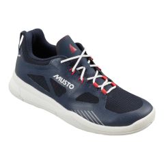 Musto Women's Dynamic Race Trainer – Navy / Off White – Technische Segelschuhe für Damen mit GripDeck™ Sohle